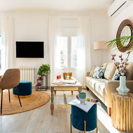 Genteel Home Mano De Hierro Grenade Extérieur photo