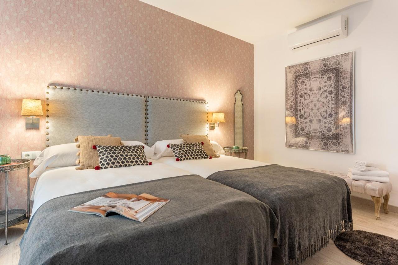 Genteel Home Mano De Hierro Grenade Extérieur photo